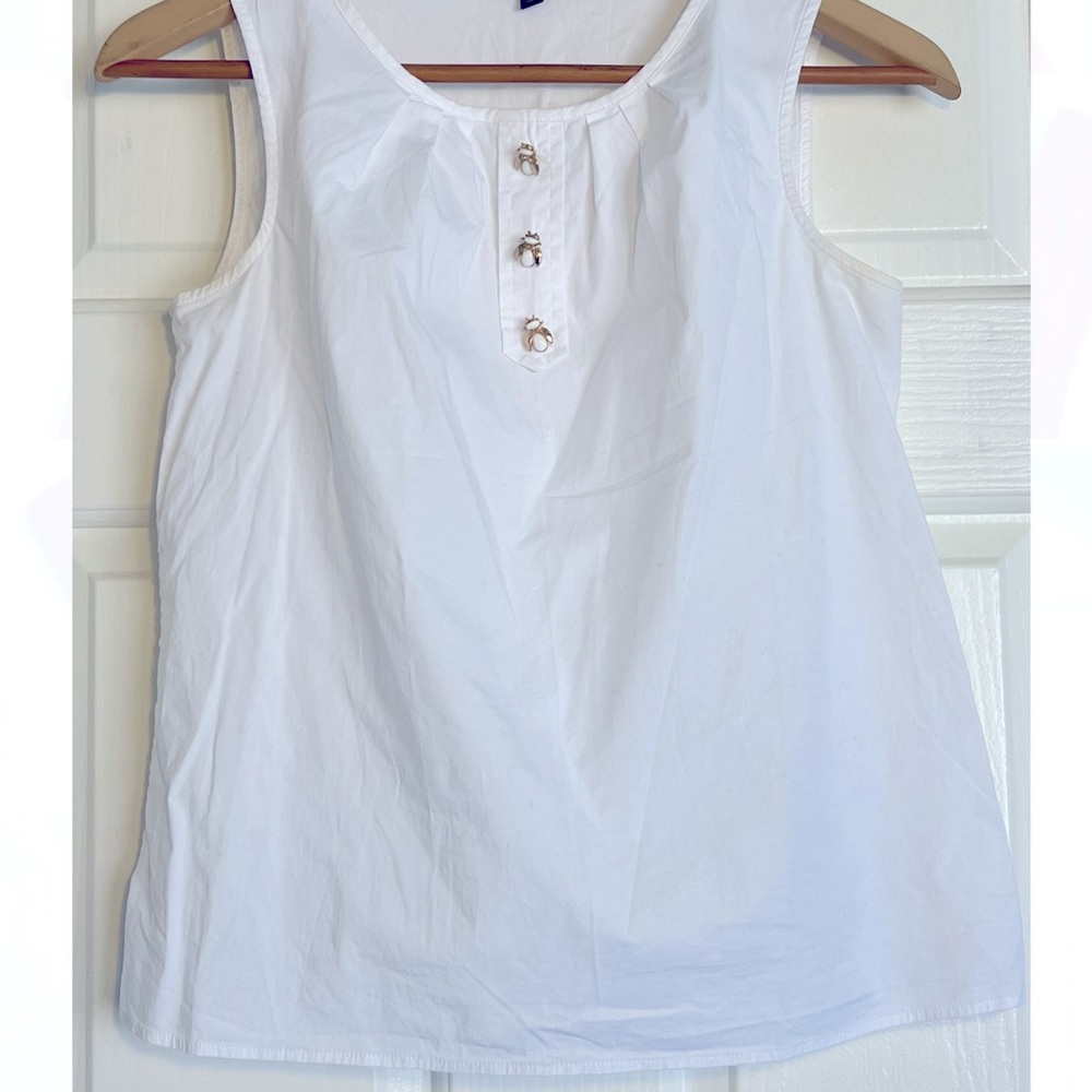 SOLD- Talbots White Sleeveless Top With Bee Buttons Size 2P Petite